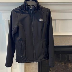 The North Face Windwall Women’s fleece lined hooded waterproof jacket,black, Sm